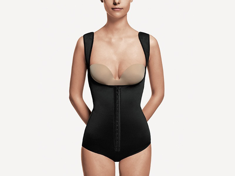 Body wysokie ze wzmocnieniem pleców (czarny)